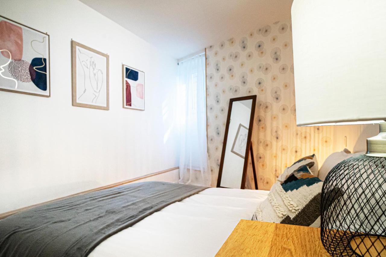 Onloc - Proche Halles Appart - 2 Chbres - Parking Pau Exterior foto